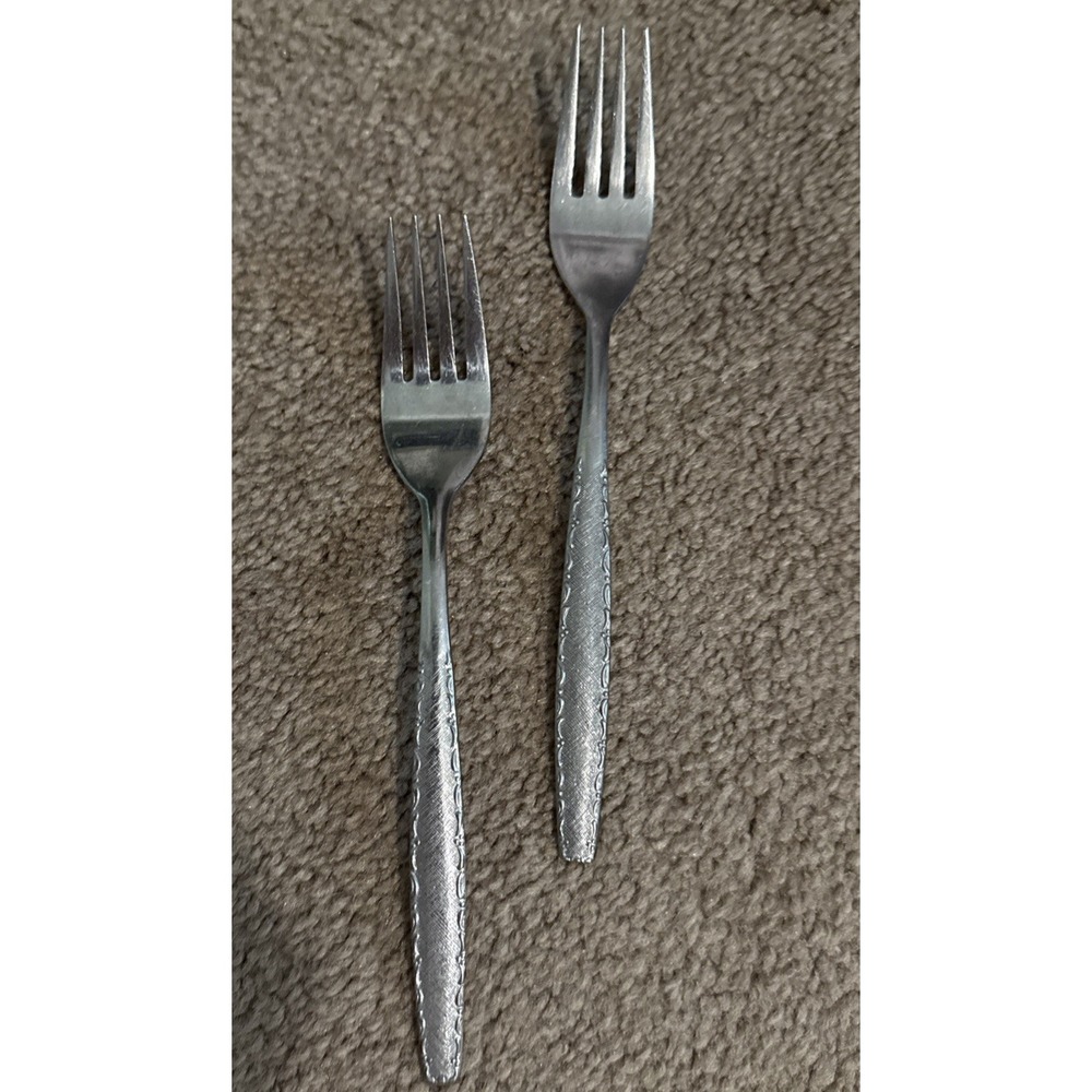 Edward Don & CO. Bali , Stainless Korea - 7  1/2" forks